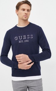Sweter Guess z okrągłym dekoltem w młodzieżowym stylu z wełny