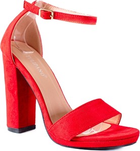 Czerwone sandały Shelovet z klamrami