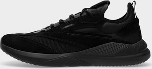Czarne buty sportowe 4F w sportowym stylu