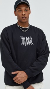 Czarna bluza Volcom w młodzieżowym stylu