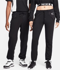 Czarne spodnie Nike z satyny