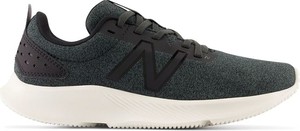 Czarne buty sportowe New Balance z płaską podeszwą sznurowane