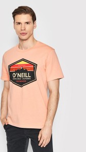 Różowy t-shirt O'Neill w młodzieżowym stylu