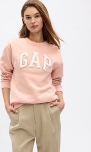 Różowa bluza Gap w młodzieżowym stylu