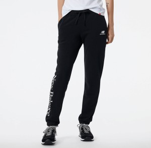 Czarne spodnie New Balance z dresówki w sportowym stylu