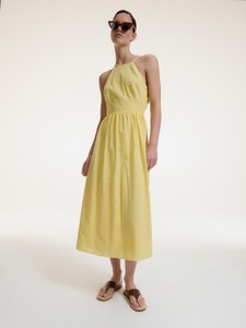 Żółta sukienka Reserved z odkrytymi ramionami mini