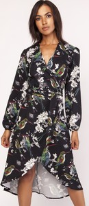 Sukienka Lanti midi z dekoltem w kształcie litery v w stylu casual