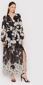 Sukienka Rinascimento z długim rękawem w stylu boho z dekoltem w kształcie litery v