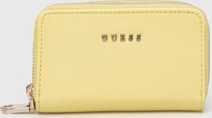 Żółty portfel Guess