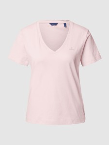 Różowy t-shirt Gant z dekoltem w kształcie litery v z bawełny z krótkim rękawem