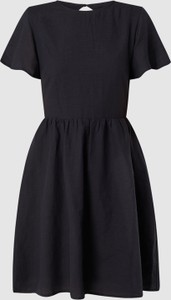 Czarna sukienka Esprit z krótkim rękawem z okrągłym dekoltem w stylu casual
