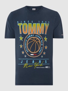 T-shirt Tommy Jeans w młodzieżowym stylu z nadrukiem z krótkim rękawem