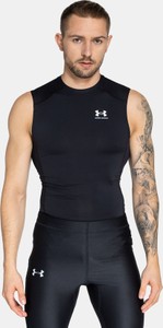 Czarny t-shirt Under Armour w sportowym stylu