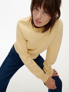 Żółty sweter Reserved w stylu casual