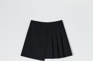 Czarna spódnica Sinsay w stylu casual mini