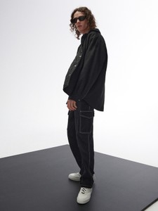 Czarna kurtka Reserved bez kaptura krótka w stylu casual