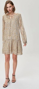 Sukienka FEMESTAGE Eva Minge z okrągłym dekoltem z tkaniny