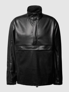 Czarna kurtka Hugo Boss ze skóry ekologicznej krótka w stylu casual