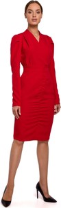 Czerwona sukienka MOE z dekoltem w kształcie litery v z tkaniny z długim rękawem