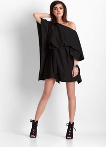 Czarna sukienka Ivon mini w stylu casual