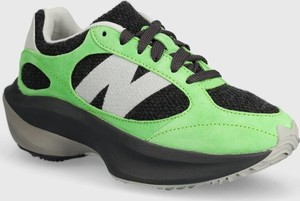 Zielone buty sportowe New Balance w sportowym stylu z płaską podeszwą