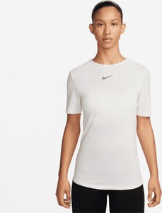 Bluzka Nike z wełny z okrągłym dekoltem z krótkim rękawem