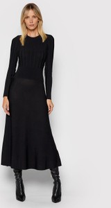 Czarna sukienka Ted Baker z okrągłym dekoltem maxi