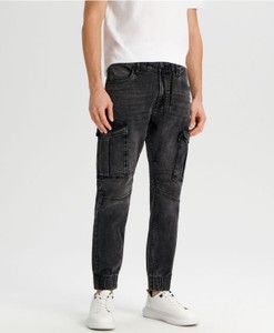 Czarne jeansy Sinsay z bawełny w street stylu