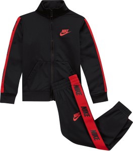 Czarny dres dziecięcy Nike z dzianiny