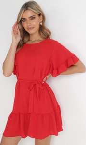 Czerwona sukienka born2be w stylu casual