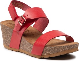 Czerwone sandały Yokono w stylu casual z klamrami