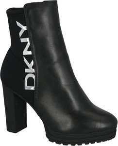 Czarne botki DKNY ze skóry na zamek na obcasie