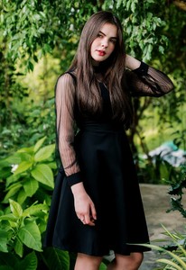 Czarna sukienka Justmelove mini z długim rękawem