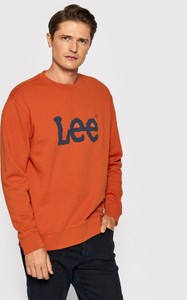 Czerwona bluza Lee w młodzieżowym stylu
