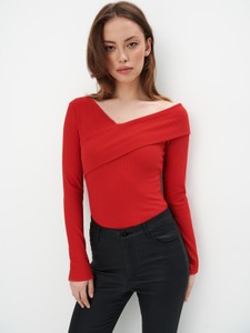 Czerwona bluzka Mohito z dekoltem w kształcie litery v z długim rękawem