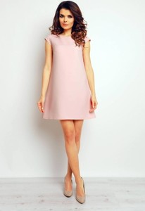 Różowa sukienka Infinite You mini z okrągłym dekoltem