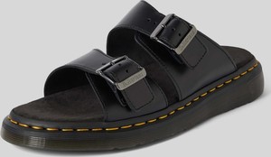 Czarne buty letnie męskie Dr. Martens ze skóry w stylu casual