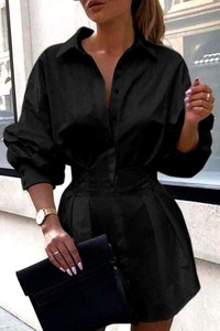 Czarna sukienka IVET w stylu casual mini z długim rękawem