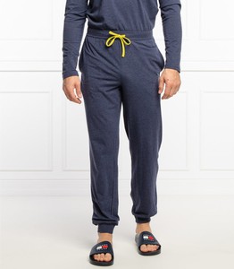 Granatowe spodnie sportowe Hugo Boss w stylu casual