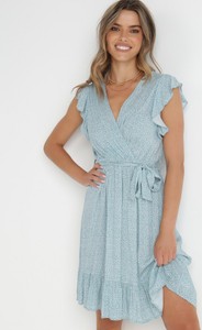 Niebieska sukienka born2be w stylu casual mini z dekoltem w kształcie litery v