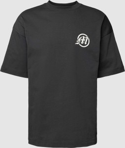 Czarny t-shirt Multiply Apparel z krótkim rękawem z nadrukiem z bawełny