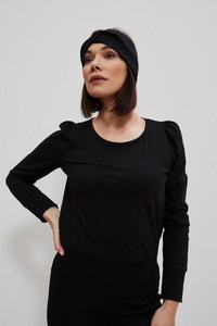 Czarna bluzka Moodo.pl z okrągłym dekoltem z bawełny z długim rękawem
