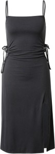Czarna sukienka Hollister Co. z dekoltem w kształcie litery v na ramiączkach