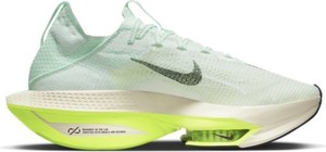 Buty sportowe Nike w sportowym stylu zoom