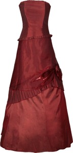 Czerwona sukienka Fokus maxi rozkloszowana bez rękawów