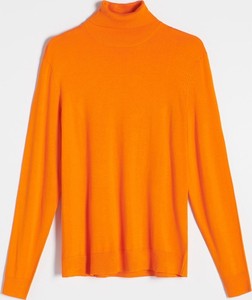 Pomarańczowy sweter Reserved z golfem w stylu casual