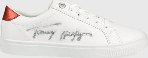 Buty sportowe Tommy Hilfiger z płaską podeszwą w sportowym stylu