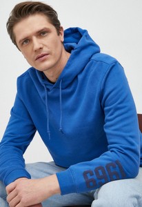 Niebieska bluza Gap z nadrukiem w młodzieżowym stylu