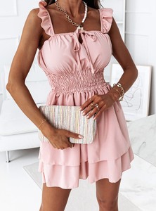 Różowa sukienka Pakuten bez rękawów hiszpanka mini