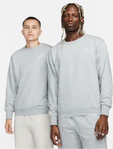 Bluza Nike z dresówki w sportowym stylu